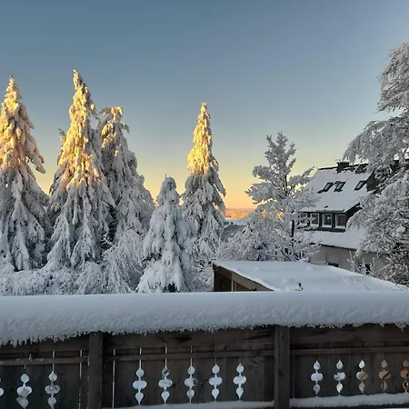 Tante Hanna Nyaraló